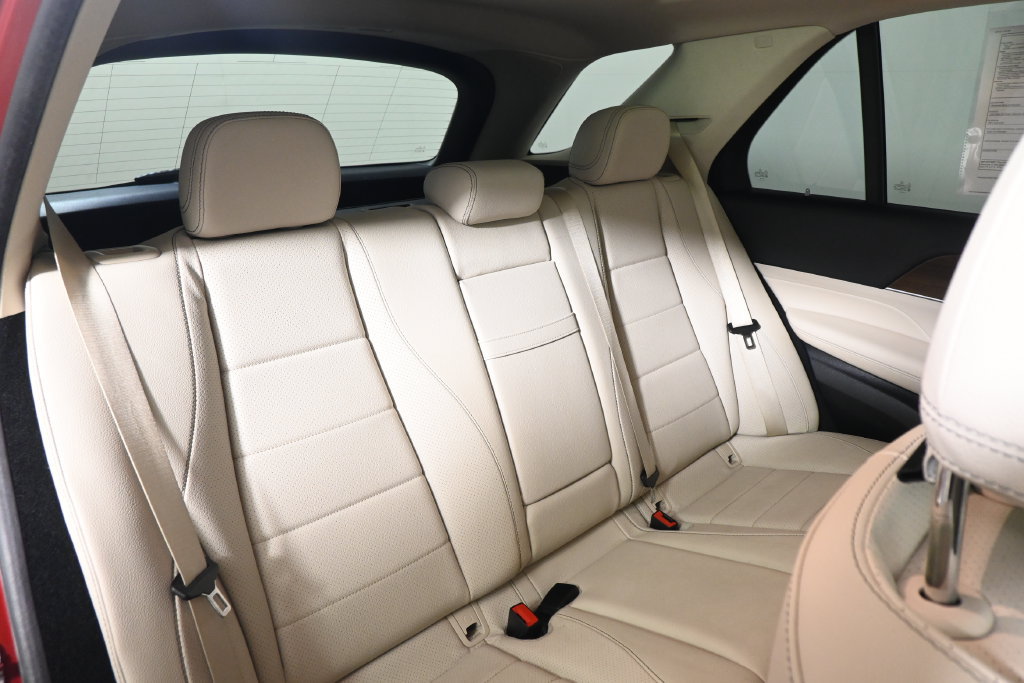 Certified 2021 Mercedes-Benz GLE 350 4MATIC image 35