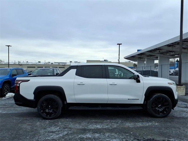 New 2026 Chevrolet Silverado EV LT w/ Plus Package image 19