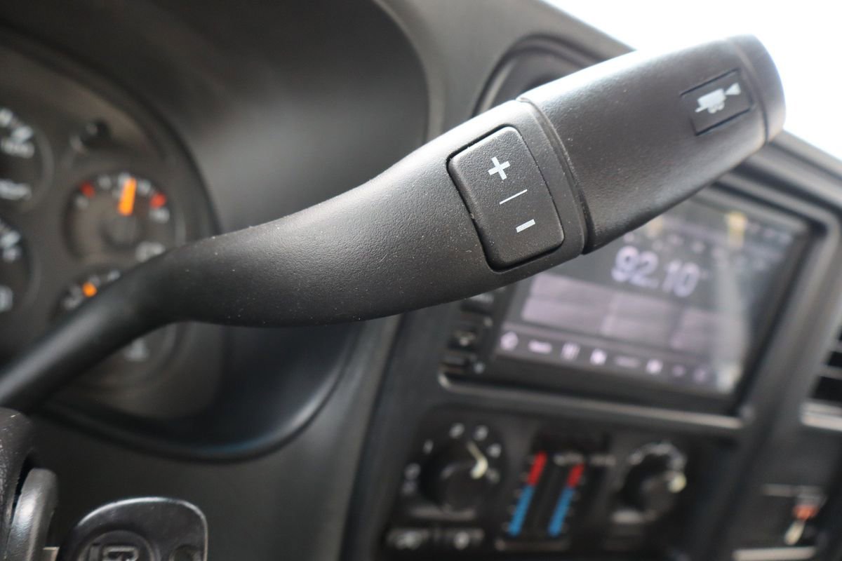 Used 2007 GMC Sierra 3500 W/T w/ Heavy-Duty Power Package image 25