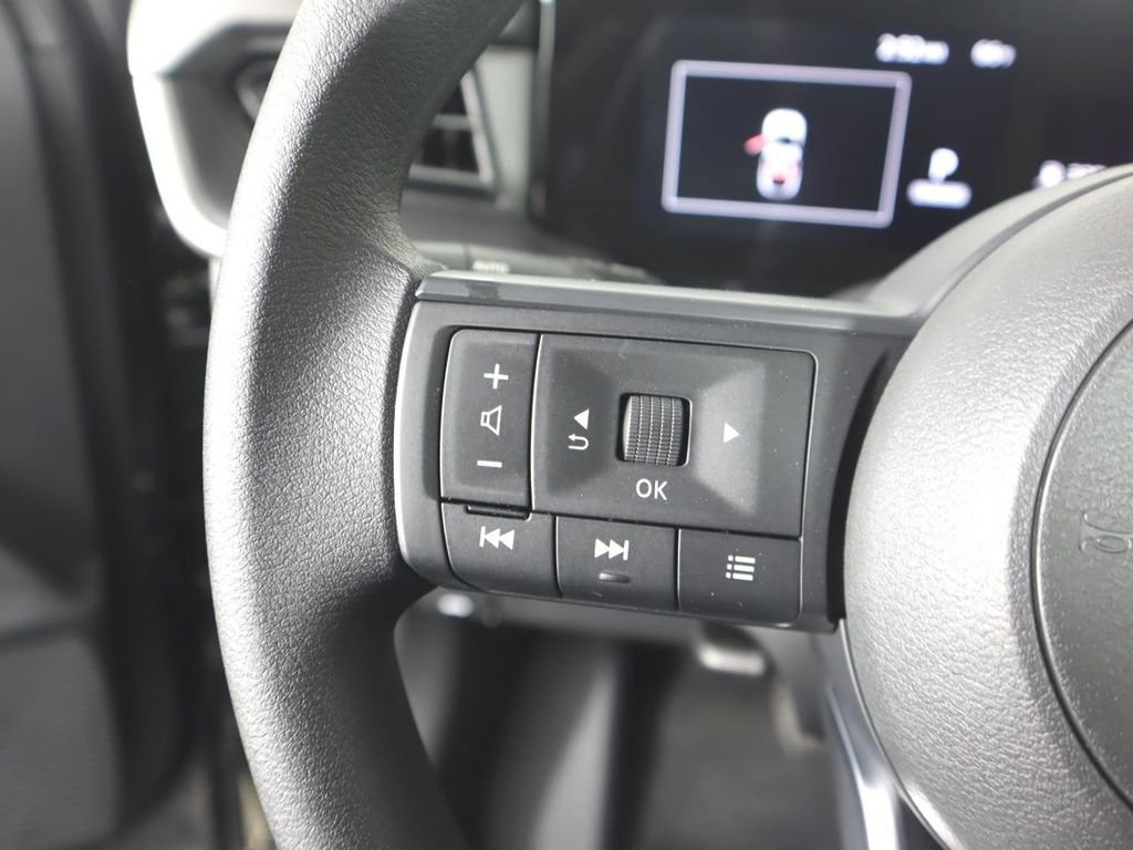 Certified 2025 Nissan Kicks S image 16