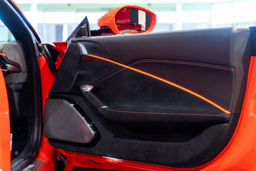 Certified 2025 Ferrari Roma Spider image 41