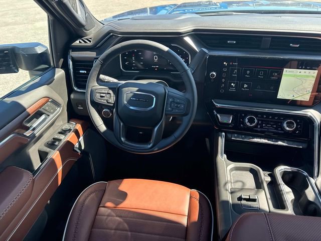 New 2026 GMC Sierra 2500 Denali Ultimate w/ LPO, Black Badging Package image 18