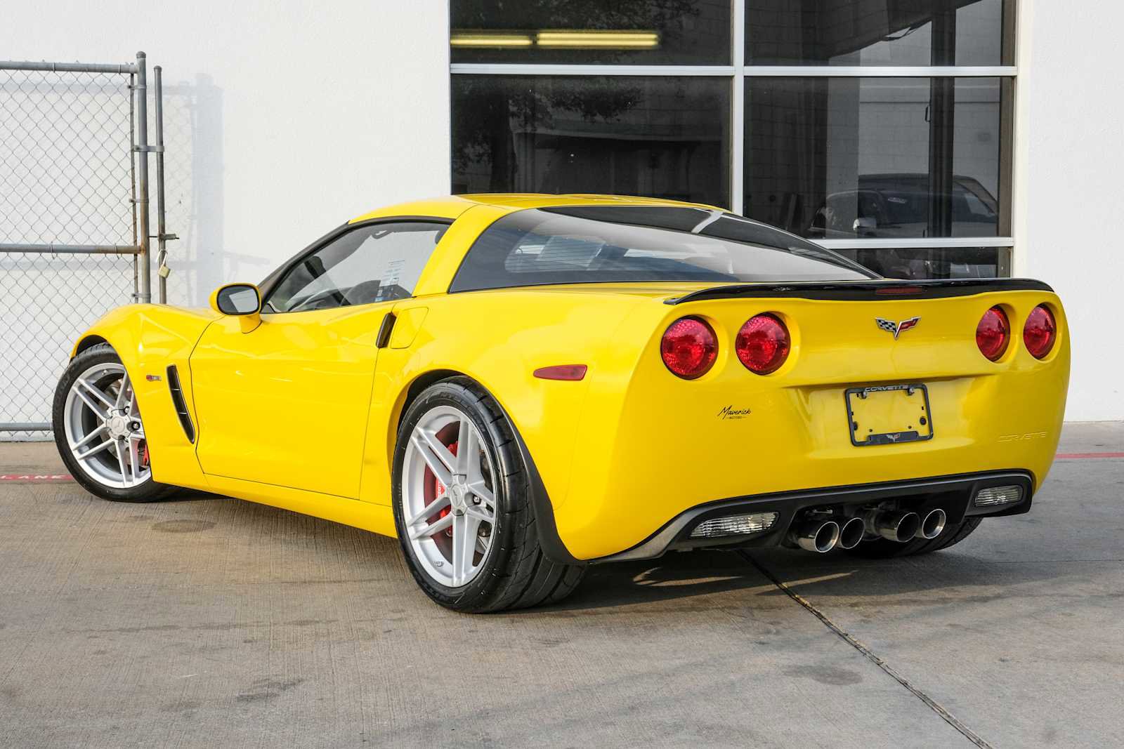Used 2006 Chevrolet Corvette Z06 w/ Preferred Equipment Group image 10