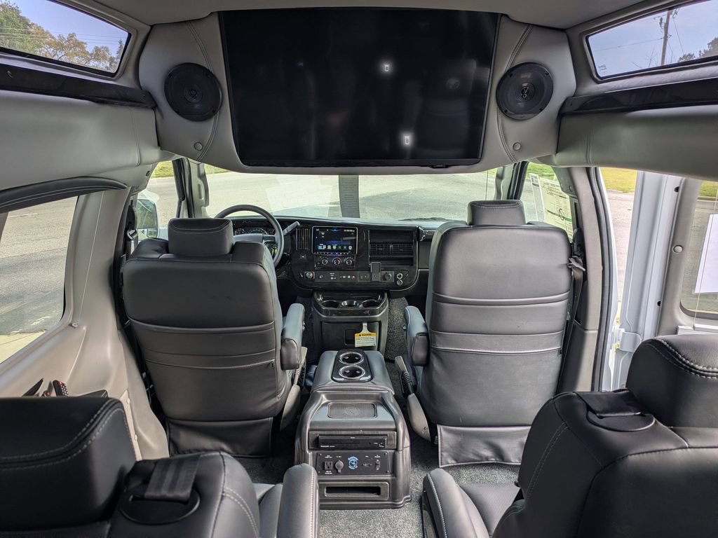 New 2026 Chevrolet Express 2500 Extended RWD image 37