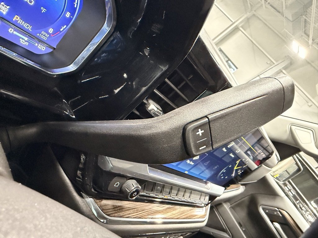 Used 2025 Chevrolet Silverado 1500 LT image 41