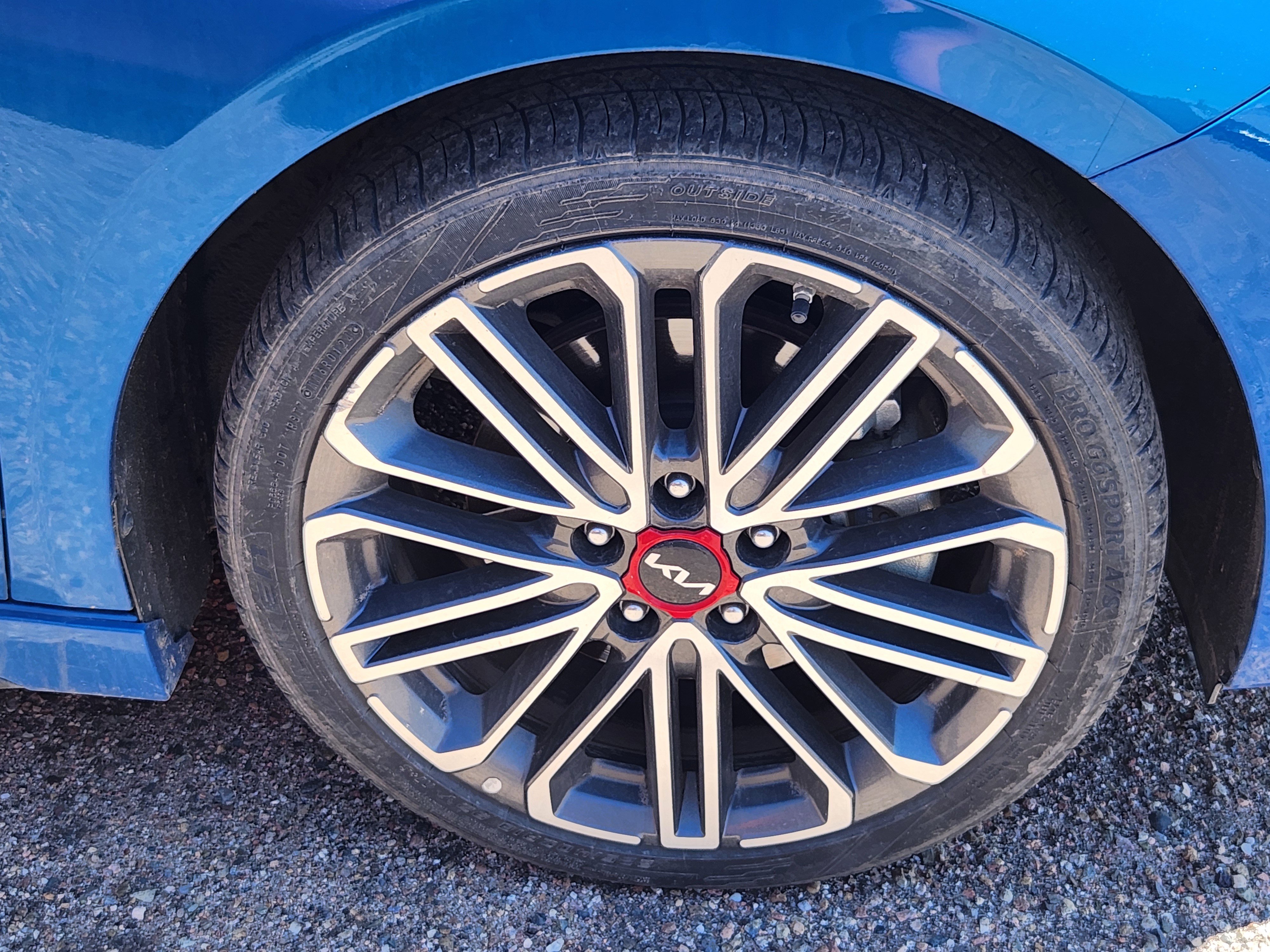Used 2023 Kia Forte GT w/ GT2 Package FWD image 7