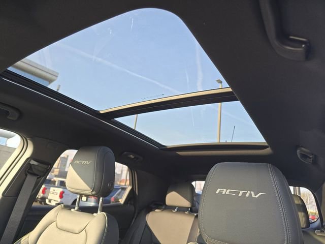 New 2026 Chevrolet TrailBlazer ACTIV w/ Convenience Package FWD image 3
