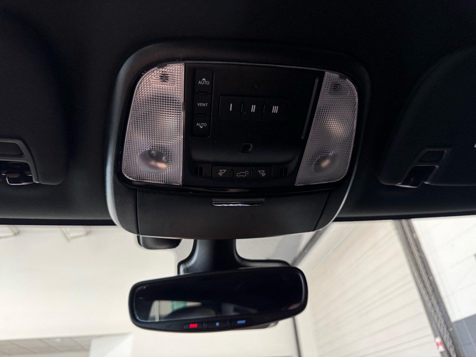 Used 2023 Dodge Durango R/T AWD/4WD image 28