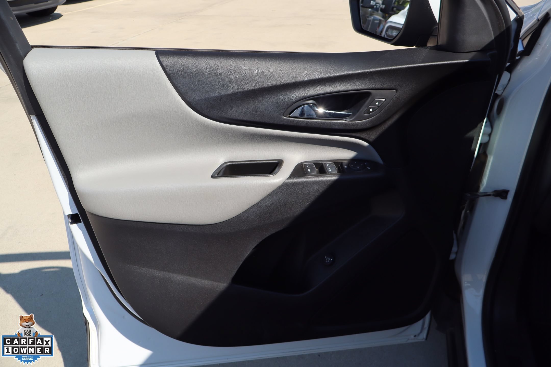 Used 2020 Chevrolet Equinox LT FWD image 12