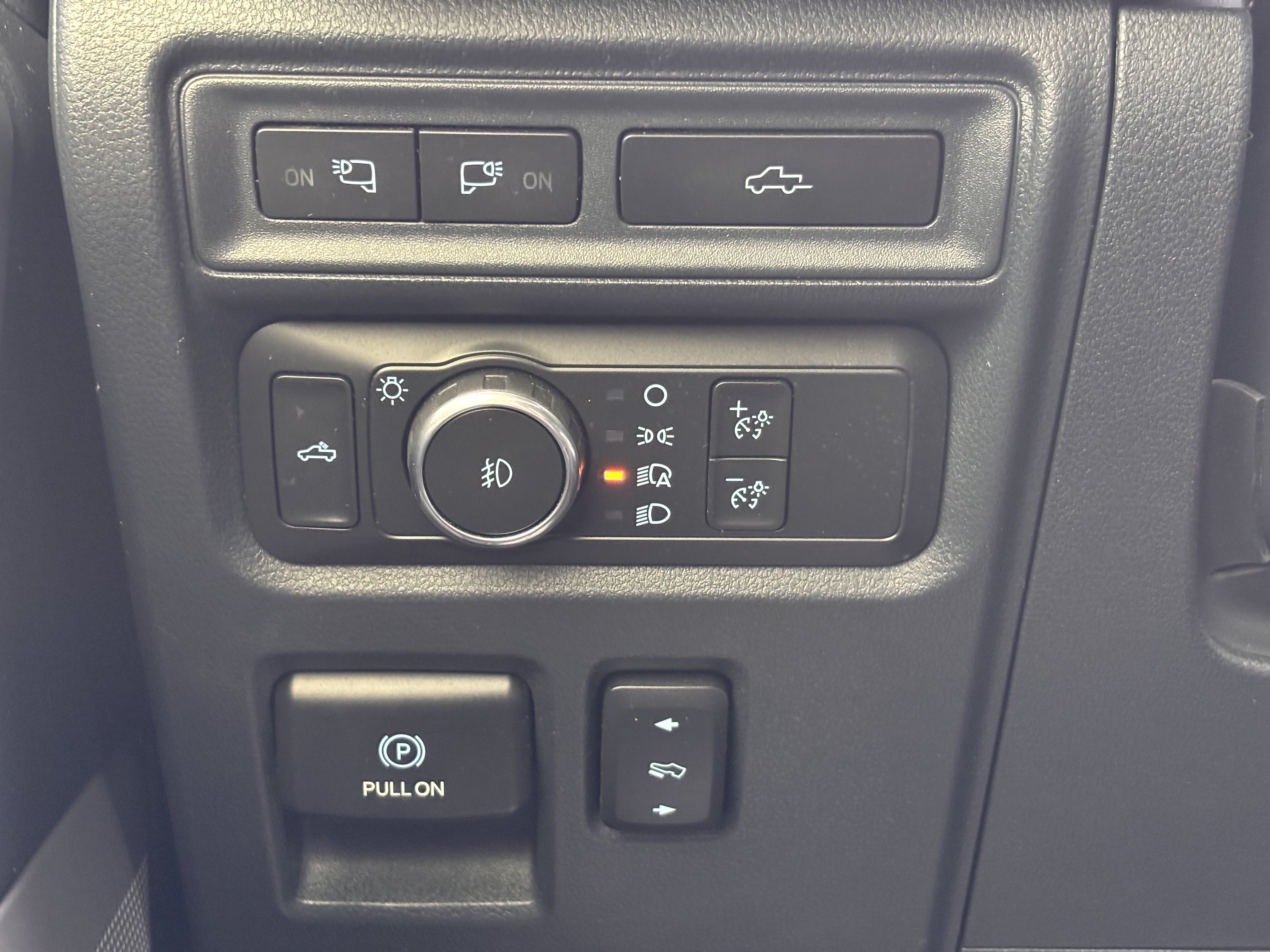 Used 2021 Ford F150 Lariat w/ Equipment Group 502A High AWD/4WD image 29