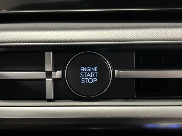 Used 2025 Hyundai Santa Fe XRT image 25