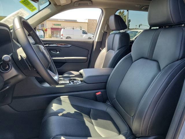Certified 2025 Honda Pilot Touring image 19