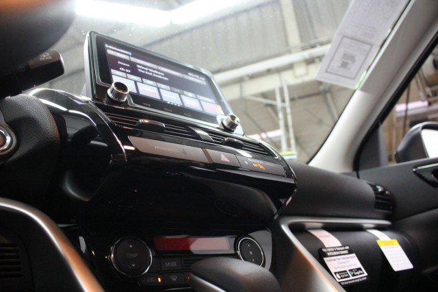 New 2026 Mitsubishi Eclipse Cross LE AWD/4WD image 12