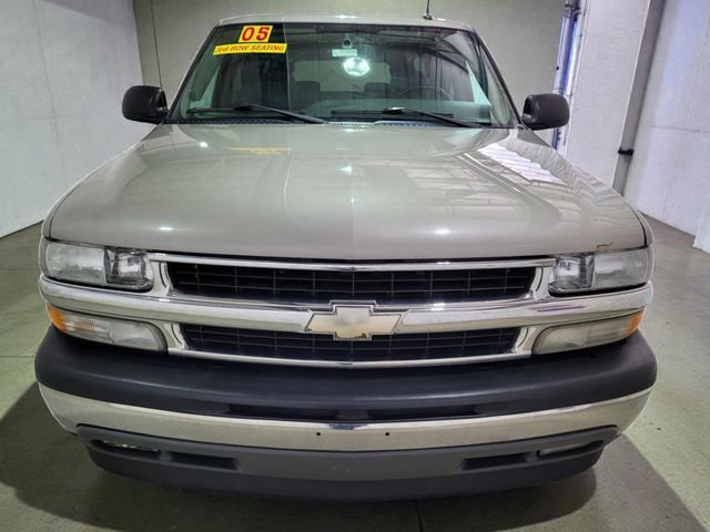 Used 2005 Chevrolet Suburban LS w/ Preferred Equipment Group image 8