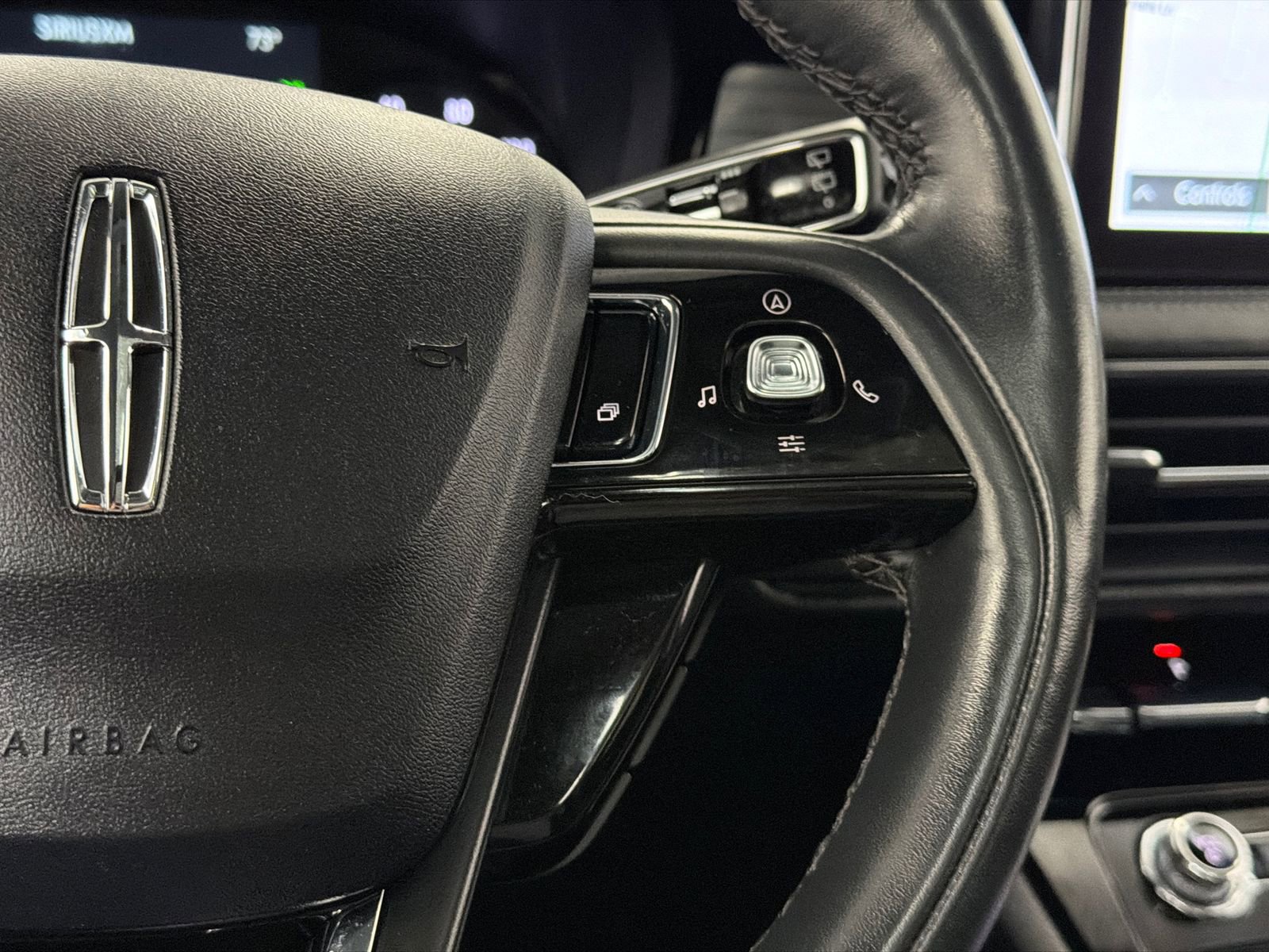 Certified 2022 Lincoln Corsair AWD w/ Premium Package image 21