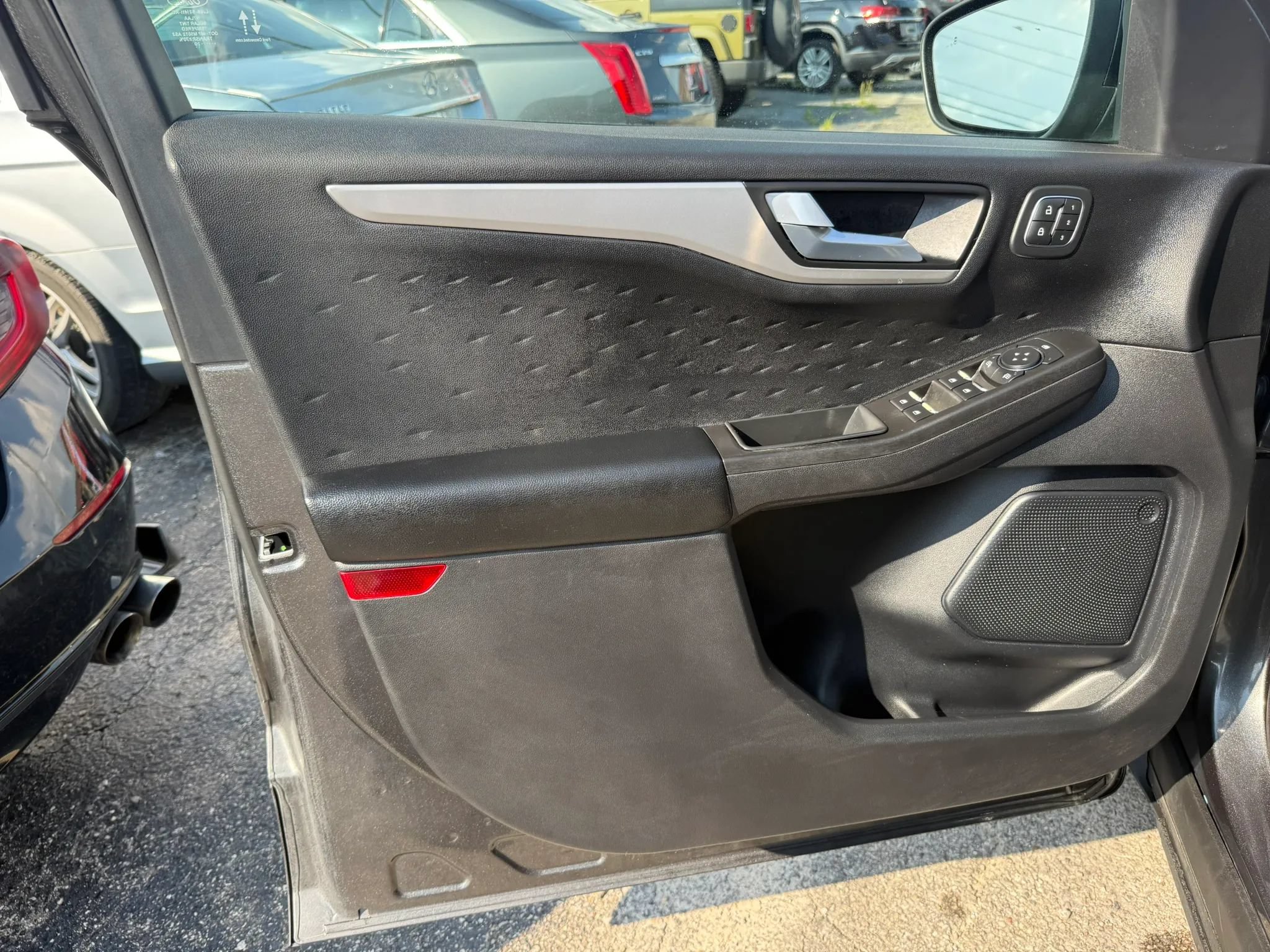 Used 2020 Ford Escape SEL AWD/4WD image 10
