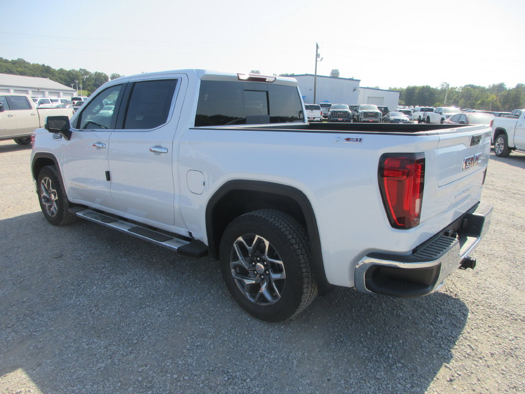 New 2026 GMC Sierra 1500 SLT w/ SLT Premium Plus Package AWD/4WD image 10