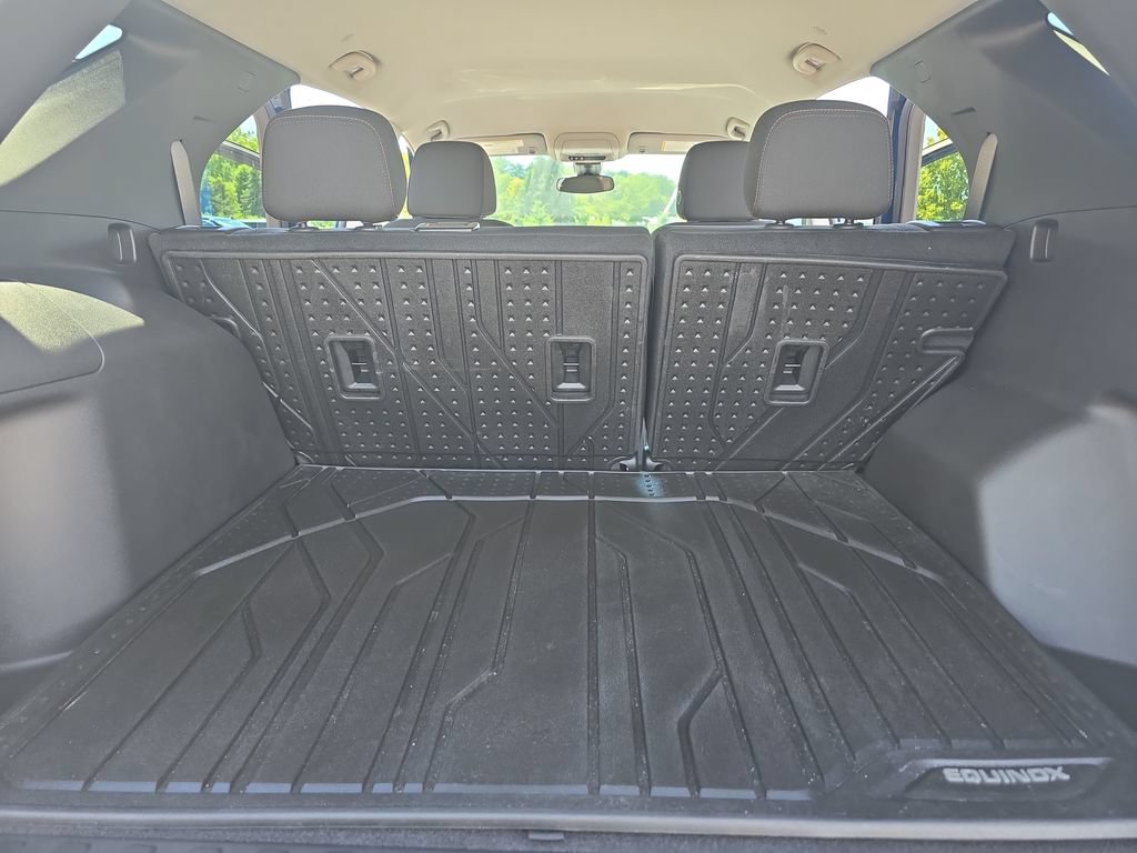 Certified 2023 Chevrolet Equinox LT AWD/4WD image 13