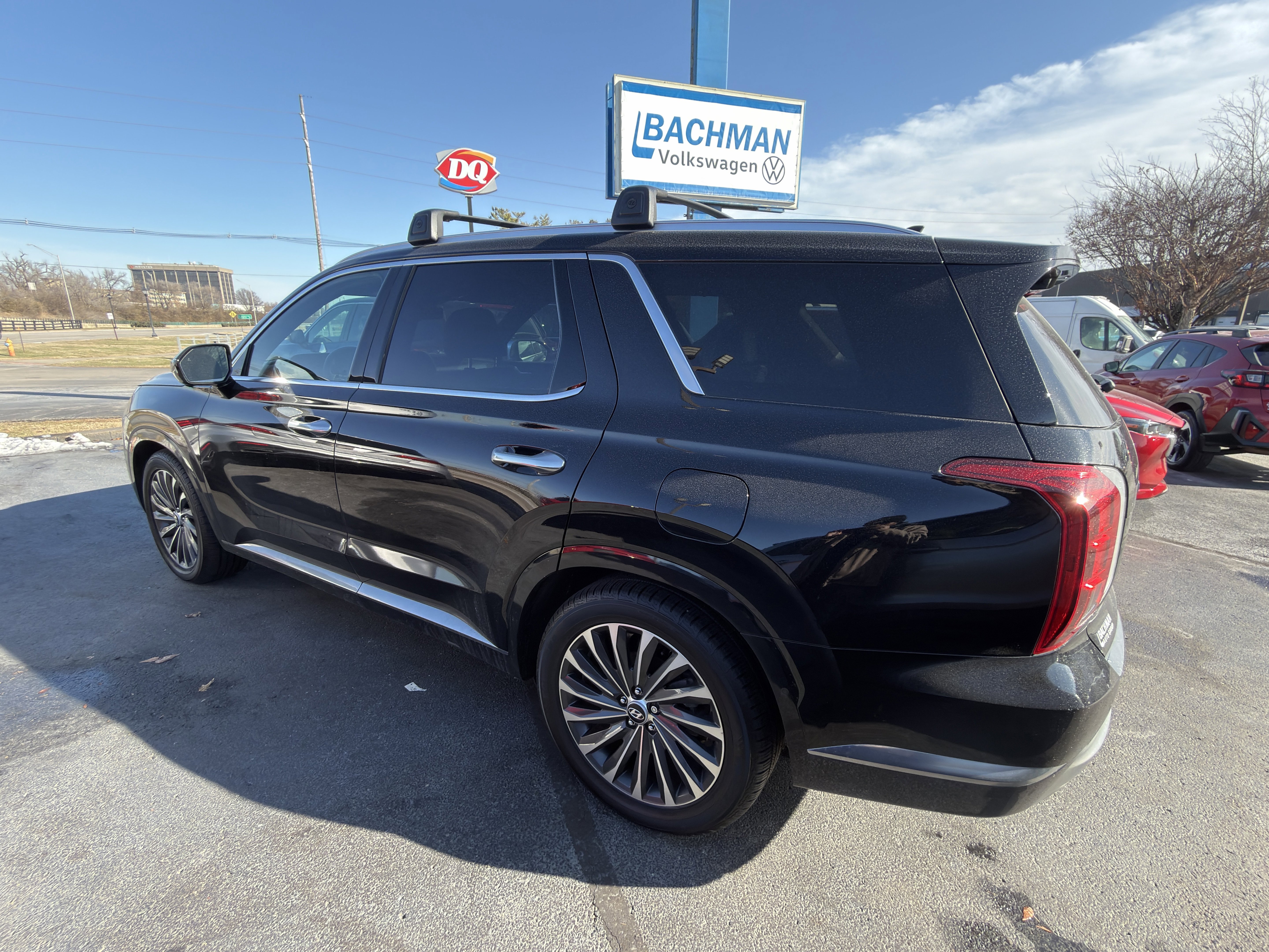 Used 2024 Hyundai Palisade Calligraphy image 5