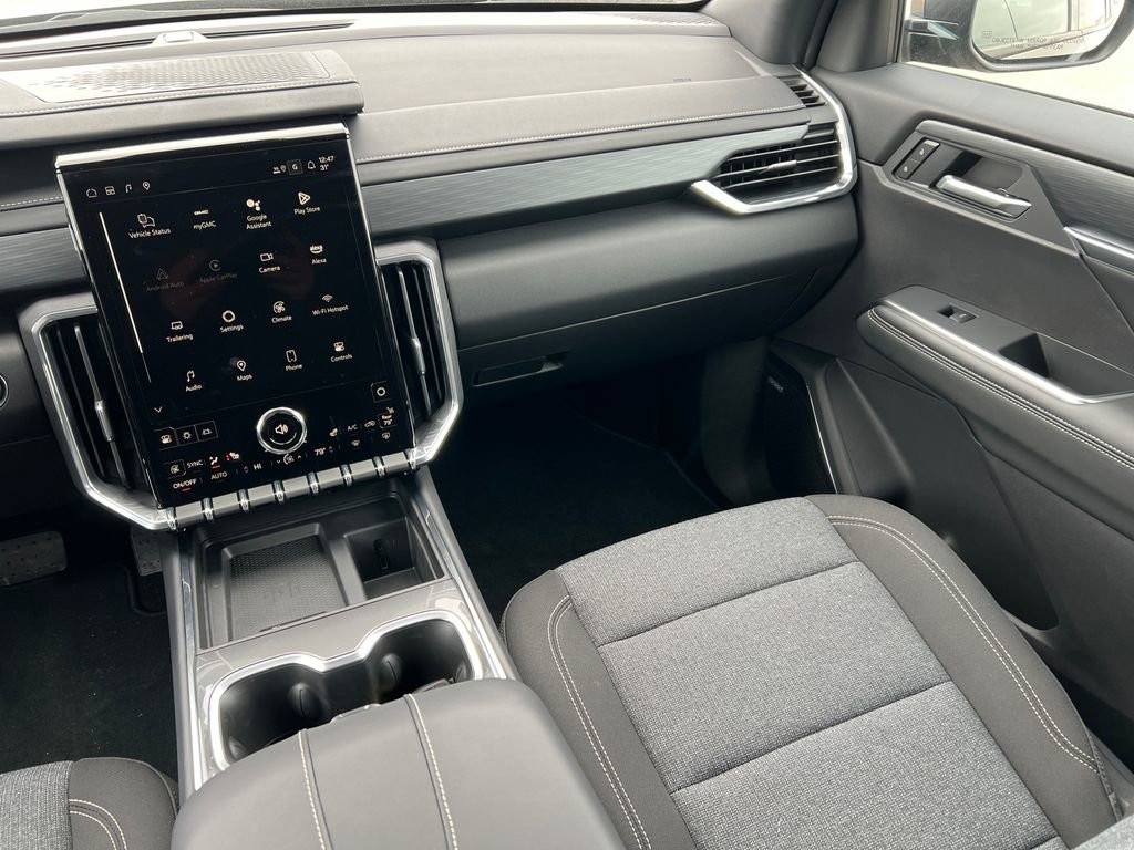 New 2025 GMC Acadia Elevation image 31