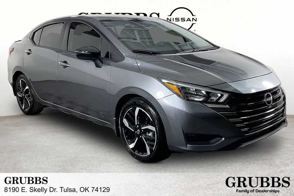 Used 2025 Nissan Versa SR w/ Trunk Package FWD video 1