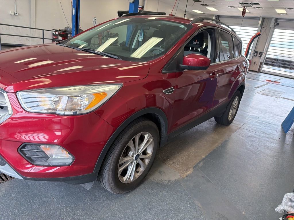 Used 2018 Ford Escape SE AWD/4WD image 4