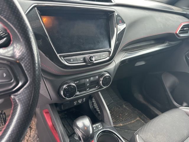 Used 2021 Chevrolet TrailBlazer RS w/ Convenience Package image 14