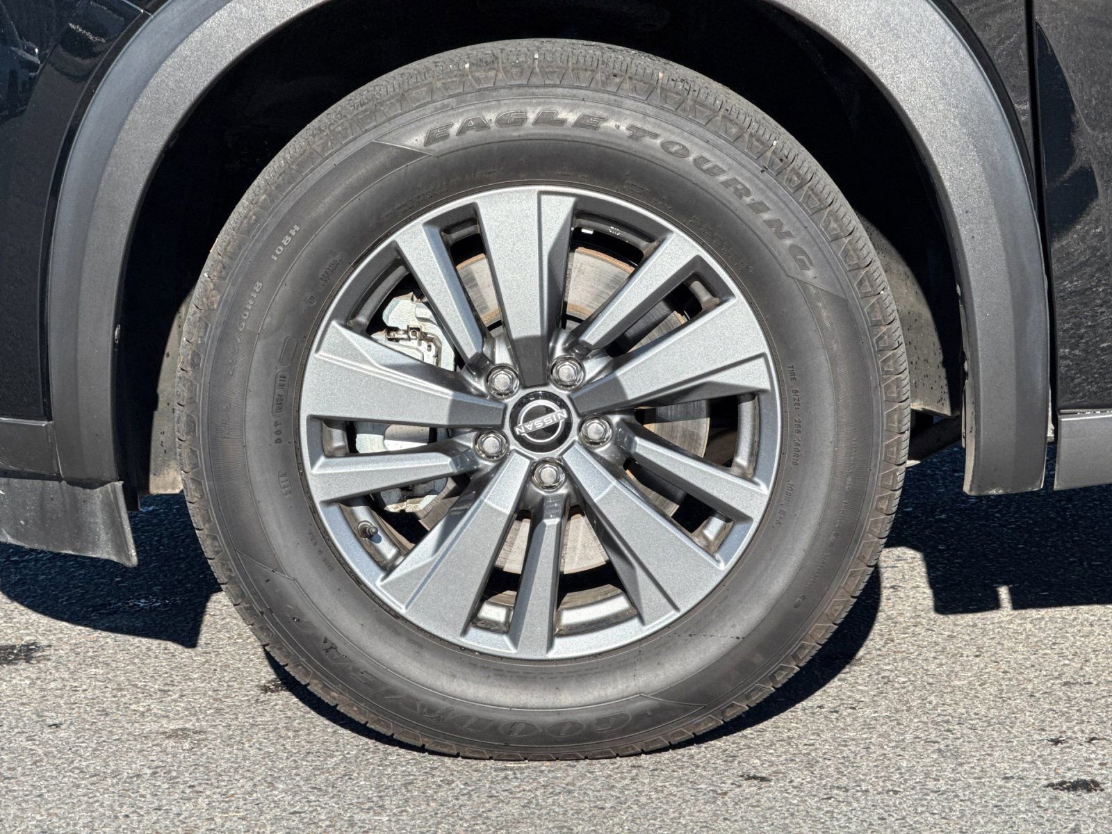 Used 2022 Nissan Pathfinder SV image 31