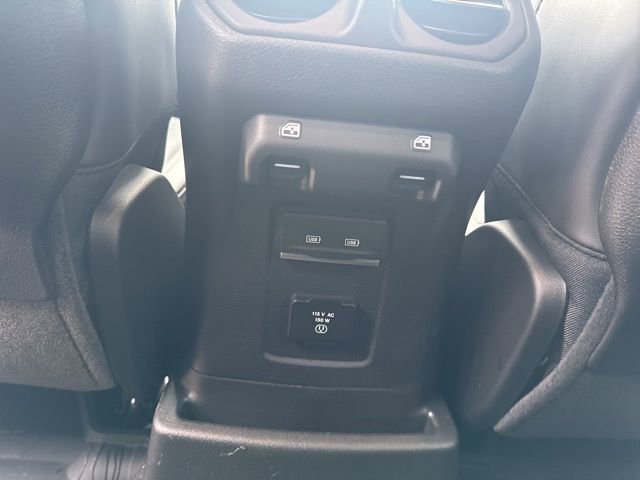 Used 2026 Jeep Wrangler Unlimited Rubicon AWD/4WD image 29