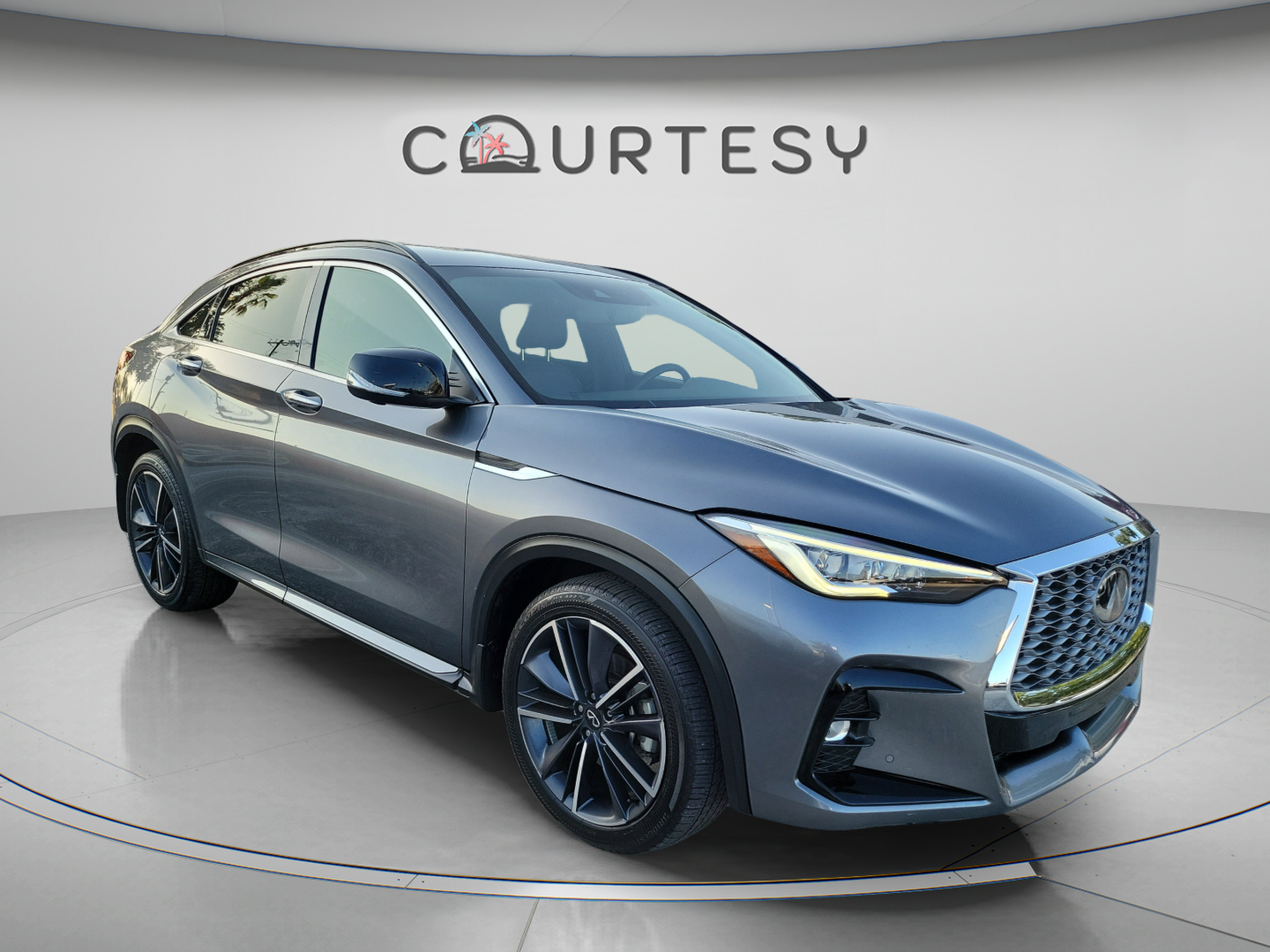 Used 2023 INFINITI QX55 Essential AWD/4WD image 5