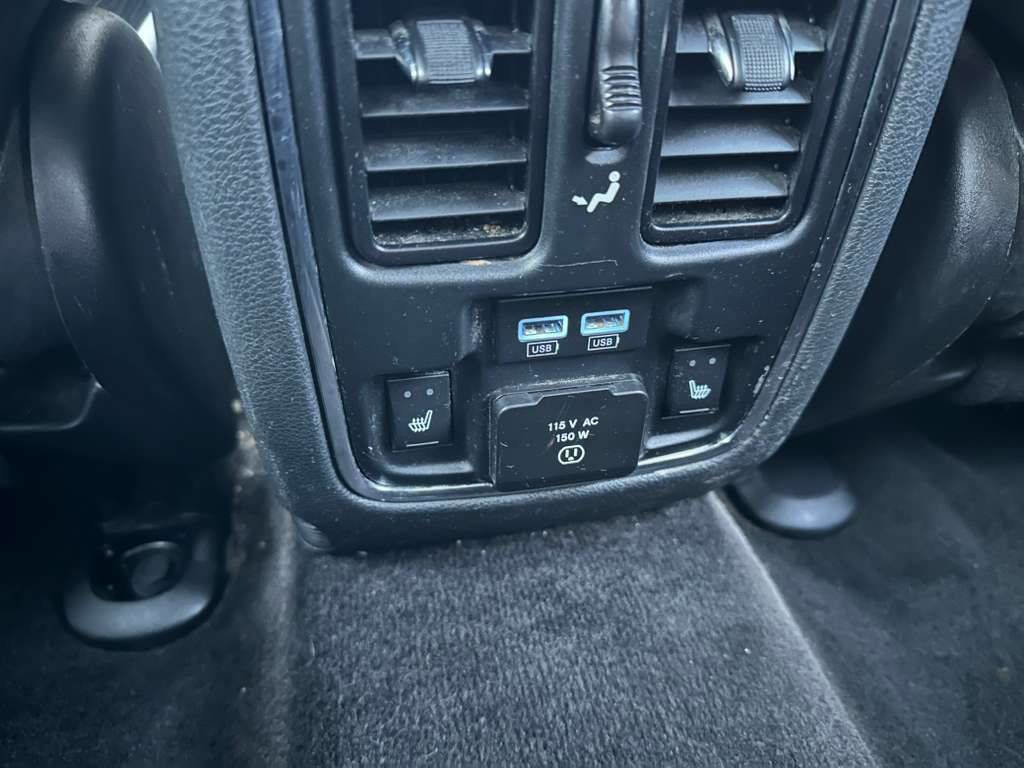 Used 2015 Jeep Grand Cherokee Limited image 20