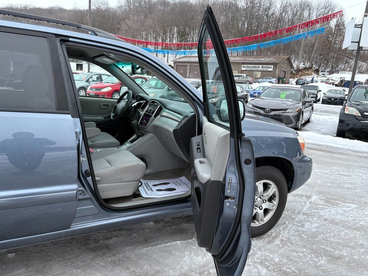Used 2004 Toyota Highlander 2WD V6 image 18