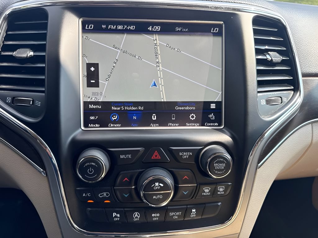 Used 2018 Jeep Grand Cherokee Limited AWD/4WD image 10