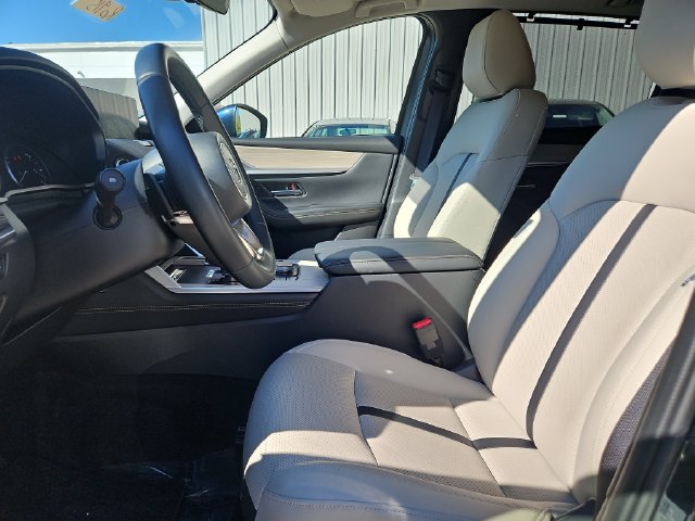 Certified 2026 MAZDA CX-90 3.3 Turbo w/ Preferred Package AWD/4WD image 17