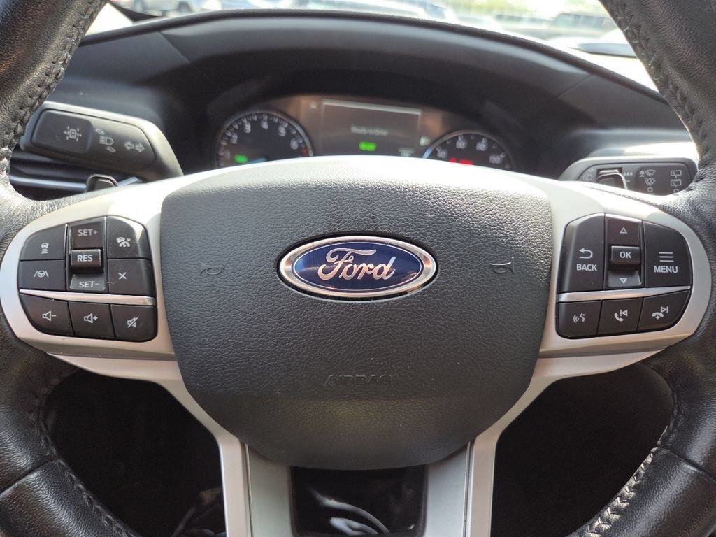 Used 2021 Ford Explorer Limited w/ Hybrid Equipment Group 310A AWD/4WD image 38