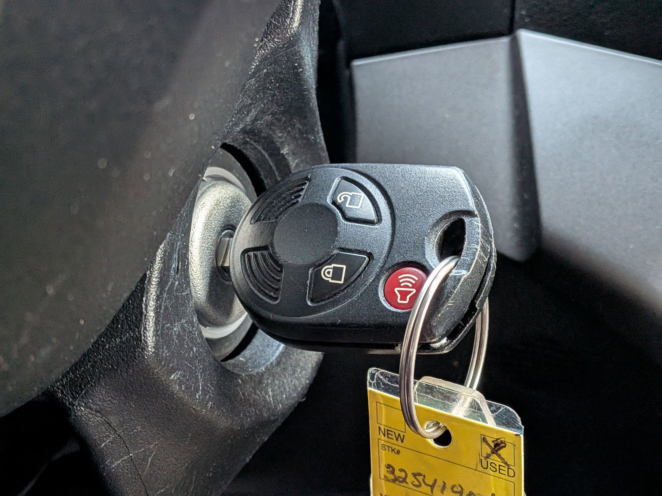 Used 2017 Ford Escape SE w/ Equipment Group 201A image 23