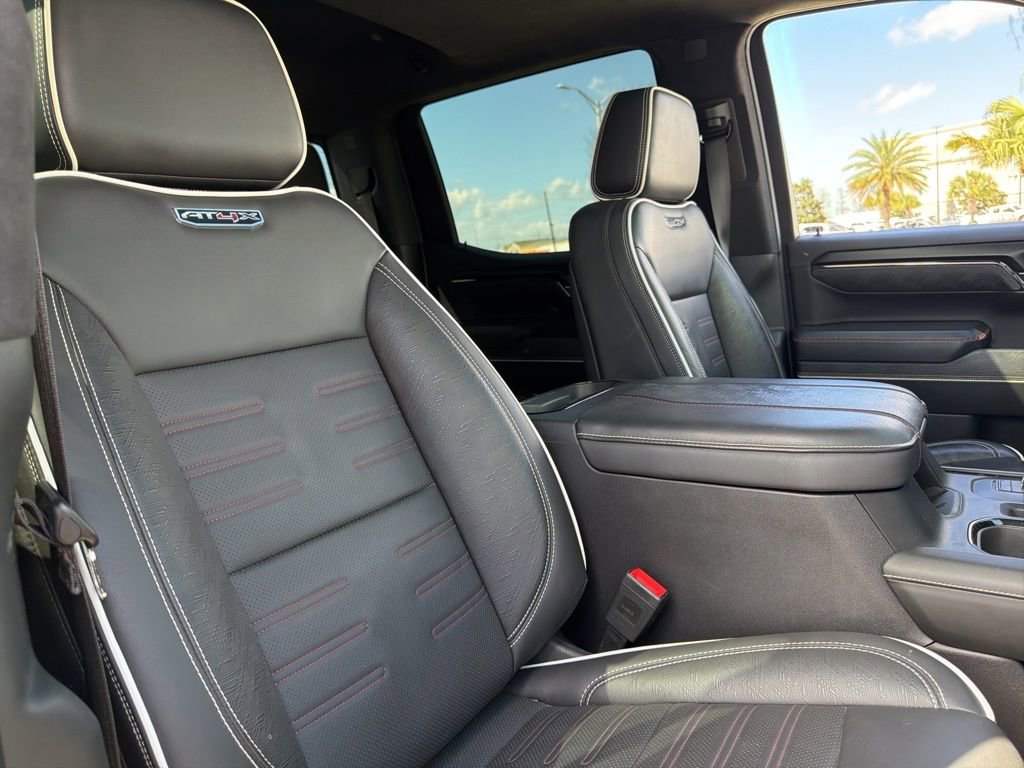 Used 2023 GMC Sierra 1500 AT4X image 18