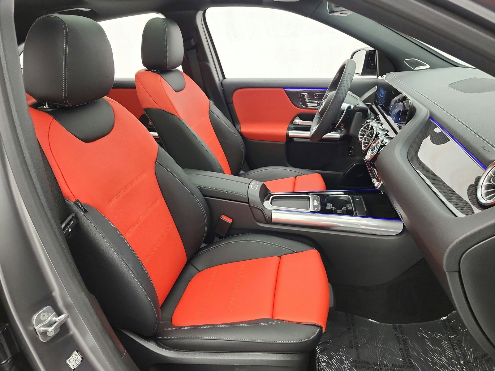 New 2026 Mercedes-Benz GLA 35 AMG 4MATIC image 15