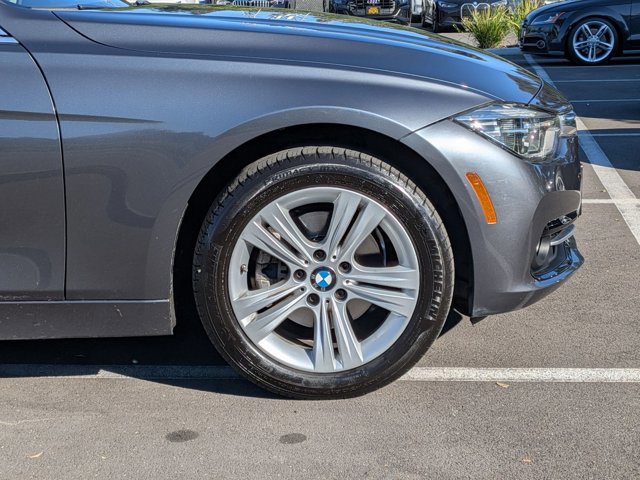 Used 2018 BMW 330i 330i w/ Convenience Package image 25