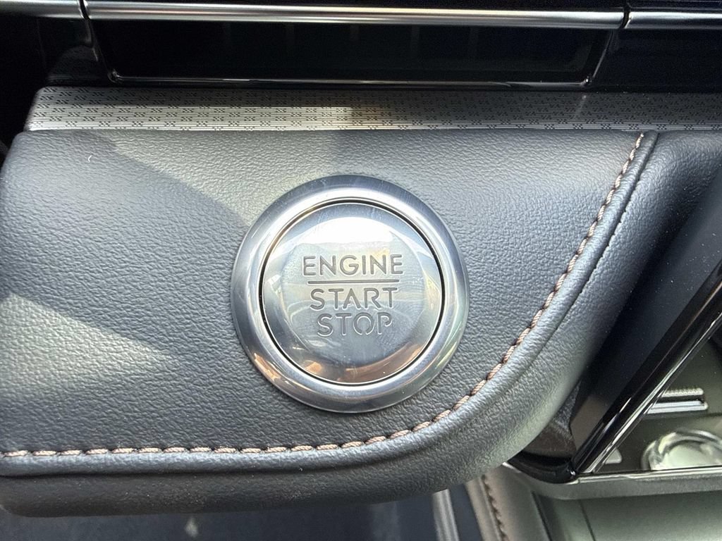 New 2026 Lincoln Nautilus Premier w/ Equipment Group 102A AWD/4WD image 27