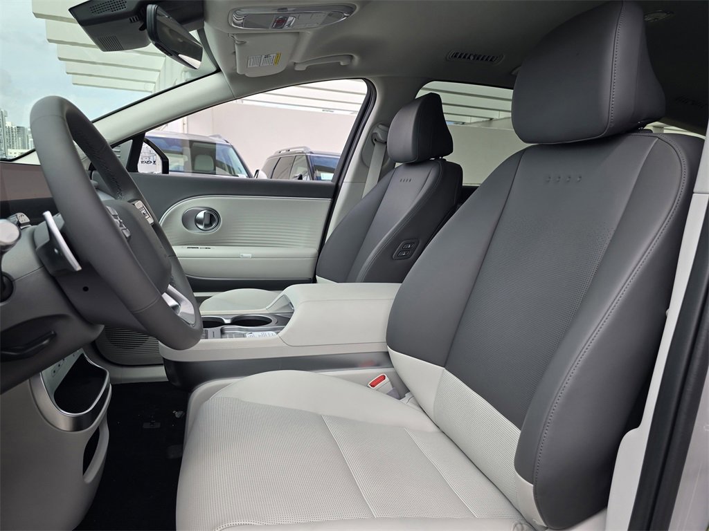 New 2026 Hyundai Ioniq 9 SEL image 16