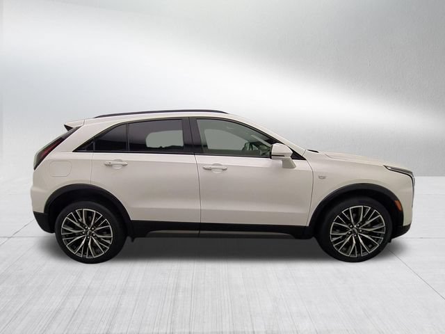 Used 2024 Cadillac XT4 Sport AWD/4WD image 4
