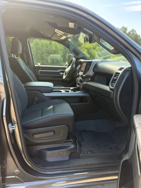 Used 2022 RAM 1500 Big Horn AWD/4WD image 14