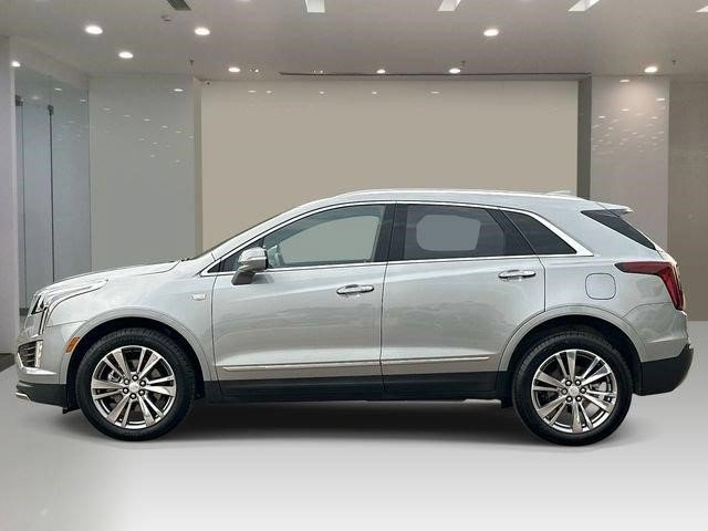 Certified 2025 Cadillac XT5 Premium Luxury w/ LPO, Floor Liner Package AWD/4WD image 2