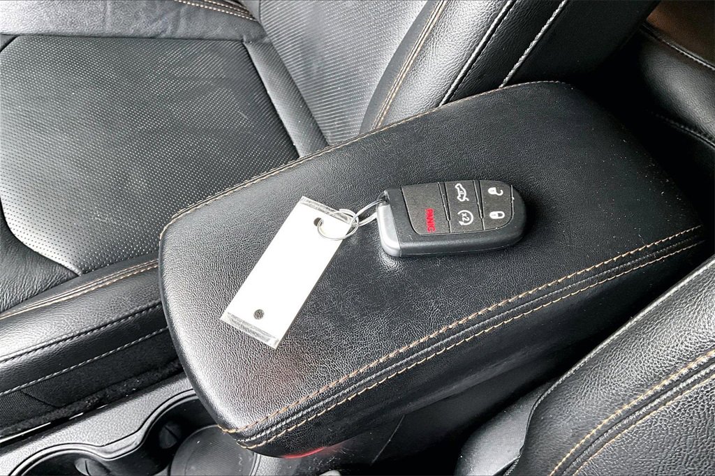 Used 2021 Jeep Compass Limited image 33