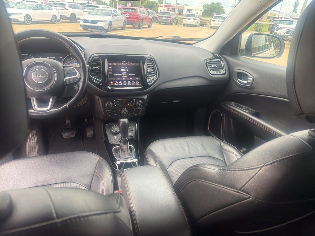 Used 2021 Jeep Compass Limited AWD/4WD image 29