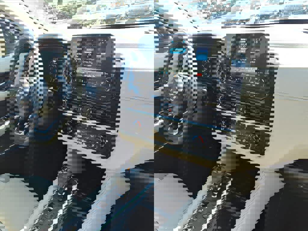 Certified 2024 Nissan Pathfinder SL w/ SL Premium Package image 23