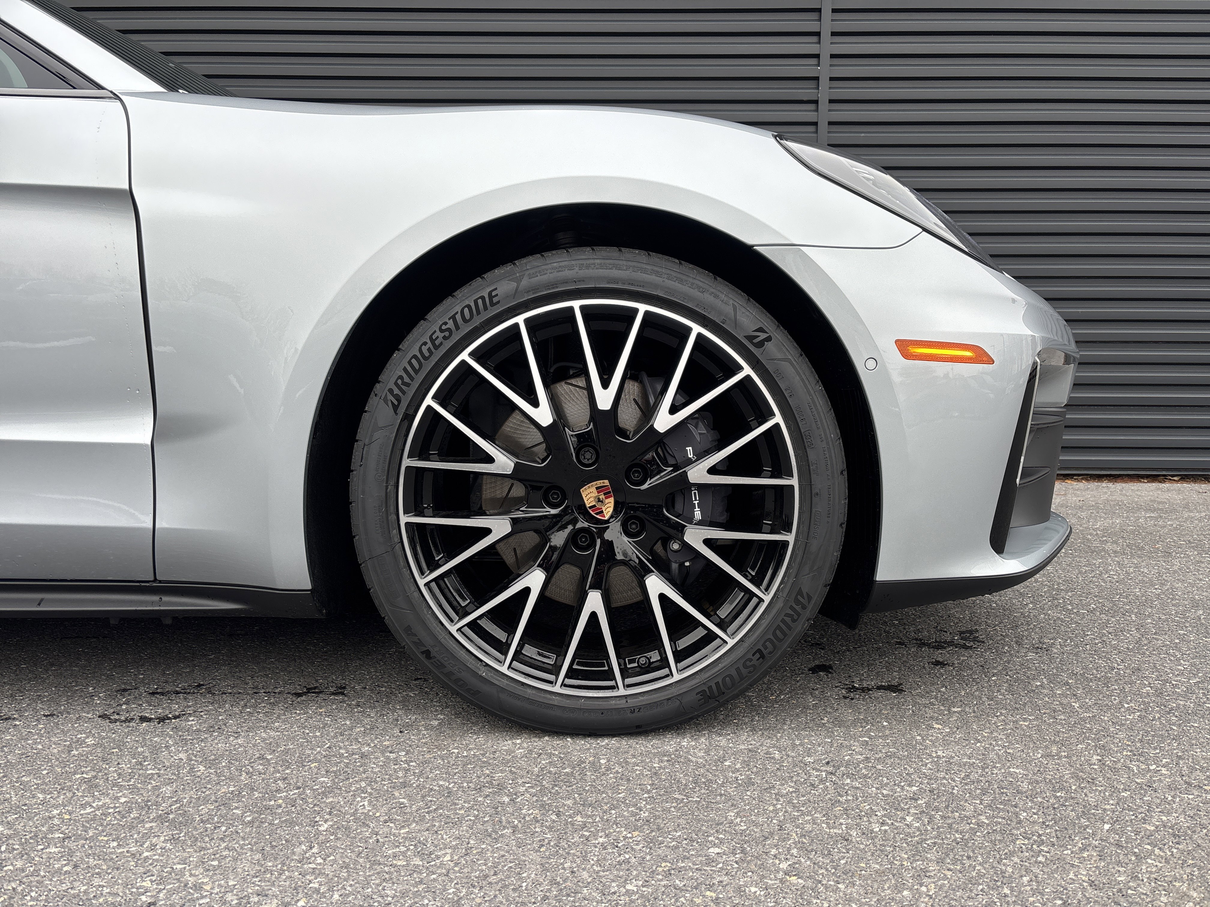 New 2026 Porsche Panamera image 8