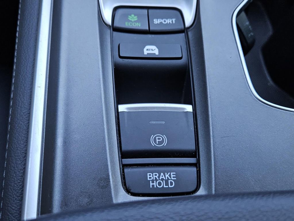 Used 2022 Honda Accord Touring image 18