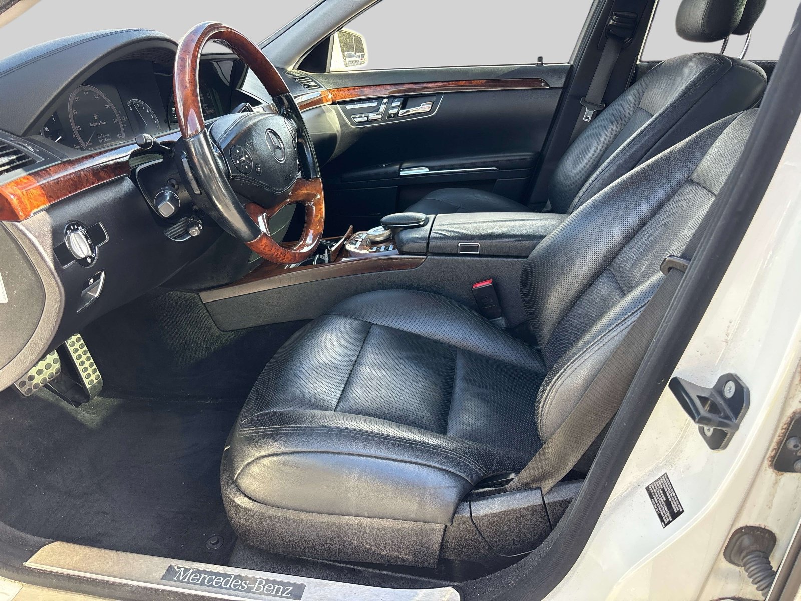 Used 2013 Mercedes-Benz S 550 4MATIC image 7